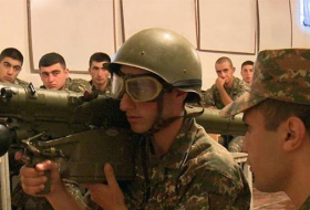 Армяне проводят военные сборы в оккупированном Карабахе  