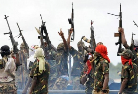В Нигерии боевики убили 2 человек и захватили в заложники 14 рабочих