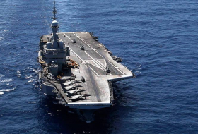 Франция направит авианосец «Шарль де Голль» под командование НАТО - Фото+Видео